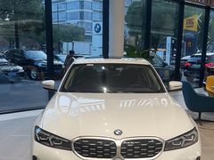 -上海宝信宝马4S店