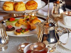 红丝绒下午茶-Salon de Ville浦江汇(上海外滩华尔道夫酒店店)