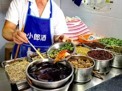 餐具摆设-老五鸡丝豆花面粉(瑞金北路68号院店)