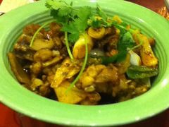 飘香牛蛙&nbsp;-旭龙鱼头王(航华店)