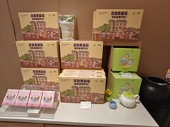-奈雪的茶(广州万菱汇PRO店)
