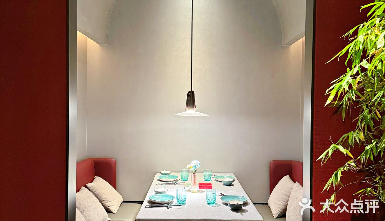 聚餐被朋友一通夸赞！这家餐厅选对啦！
