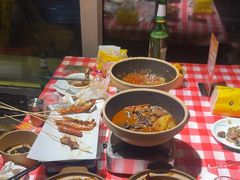 -罗霸蛮老岳阳大排档·鲜货烧烤·土吊子煨砂锅烧菜