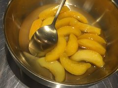 罐头黄桃-本炙炭烤·蒲烧活鳗料理店(金沙洲店)
