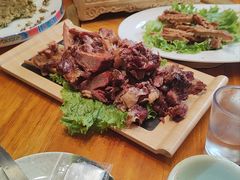 -一群羊手扒肉·火锅·早茶(远东公寓店)