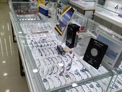 -青岛亨得利眼镜(城阳家佳源店)