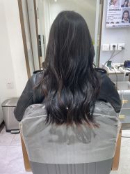 -妃格美发沙龙·烫发·染发