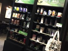 -星巴克臻选(南京金茂览秀城店)