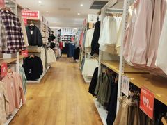 -优衣库(北京首开福茂宋家庄购物中心店)