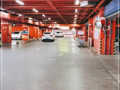 -欧尚超市苏州店停车场(金鸡湖路店)