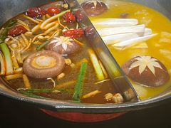 -湊湊火锅·茶憩(上海合生汇店)