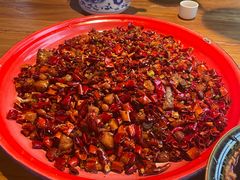 -先启半步颠小酒馆(白麓里店)