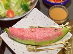 -铭牛烧肉·和牛海鲜自助(高新月牙湖店)
