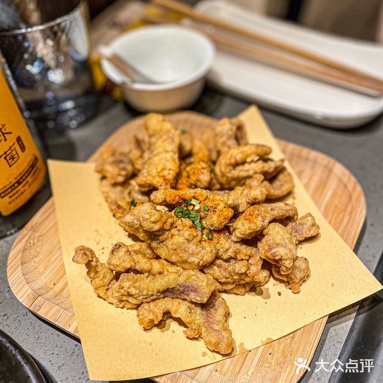 终于武汉也拥有了巴奴毛肚火锅!!