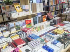 -新华书店(解放中路店)