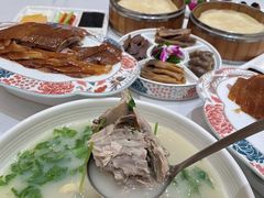 -梅利汴京烤鸭•开封豫菜地标店(东大街店)