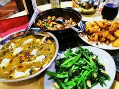 石锅鱼头-庆丰农庄·团建·农家菜(大浪店)
