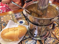葡式咖喱崩沙牛腩-番茄屋葡式美食(总店)