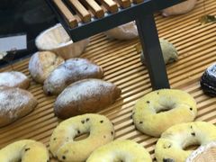-焙丽拾光(麦凯乐直营店)