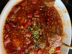 水煮澳洲和牛-运·中餐厅(成都华尔道夫酒店)