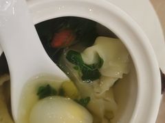 -春兰国宾馆(凤城河风景区老街店)