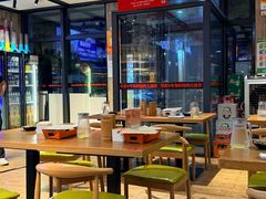 -华府九号海鲜烧烤大排档(龙域店)
