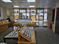 -LOGO眼镜·蔡司品牌折扣店(龙华清湖店)