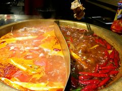 -沸炉重庆老火锅(军事博物馆店)
