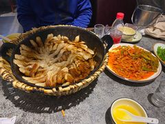 -华盛园卷子王农家菜水库鱼