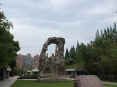 -上海市龙华烈士陵园