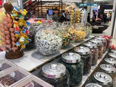 自助取餐区-张秉贵糖果专柜(北京市百货大楼店)