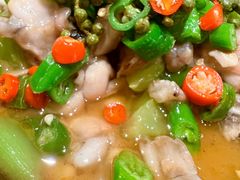 风味双椒牛蛙-麽麽家•爆炒牛肉饭(景瑞时光里店)