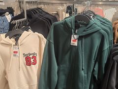 -H&M(长风大悦城店)