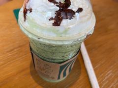 -星巴克臻选(莘庄仲盛店)