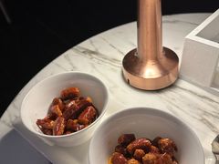 -瑰丽酒店·海吧·天际下午茶·现场DJ·天台酒吧