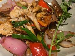 -大头虾越式风味餐厅(光明广场店)