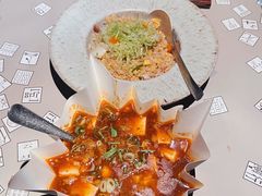 -穹六人间 people 6(岳阳路店)