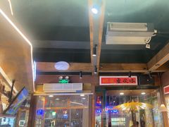 -巴卤社老火锅(财富店)