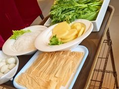 -天宜隆蘑菇宴火锅(石景山旗舰店)