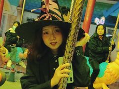 -七彩云南欢乐世界