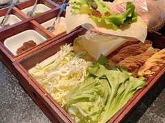 -五谷丰登农家院·地道胶东菜·海鲜烧烤(威海店)