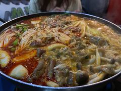 部队锅-MI WU FACTORY米屋美食工厂餐厅(绿地店)