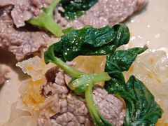 -左庭右院鲜牛肉火锅(金山万达店)
