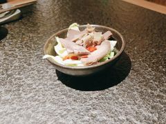 -三出山火锅(南京万象天地店)
