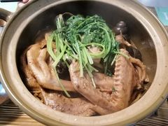 -食爺炭炉鸡煲·烧烤