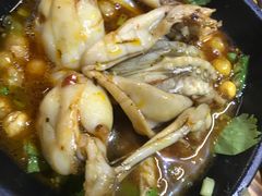 -味仙疯美蛙鱼头(清扬路总店)