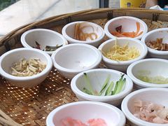 -包整·丝娃娃(一览甲秀楼风景店)