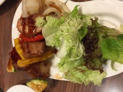 -拉亚汉堡经典餐厅(商城路店)