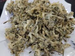 -雪野鱼头大王邢府公老店(雪野湖店)