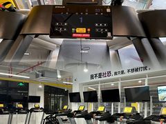 -发条鸭无人健身房(浦东北艾路店)